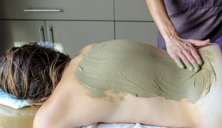 Massagem Descontracturante (com opção de Cataplasma)