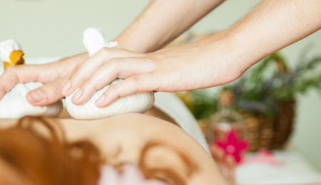Massagem Aromática Real Abadia