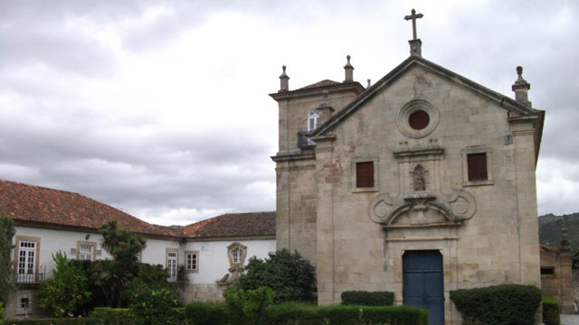 mosteiro-de-sao-pedro-de-aguias